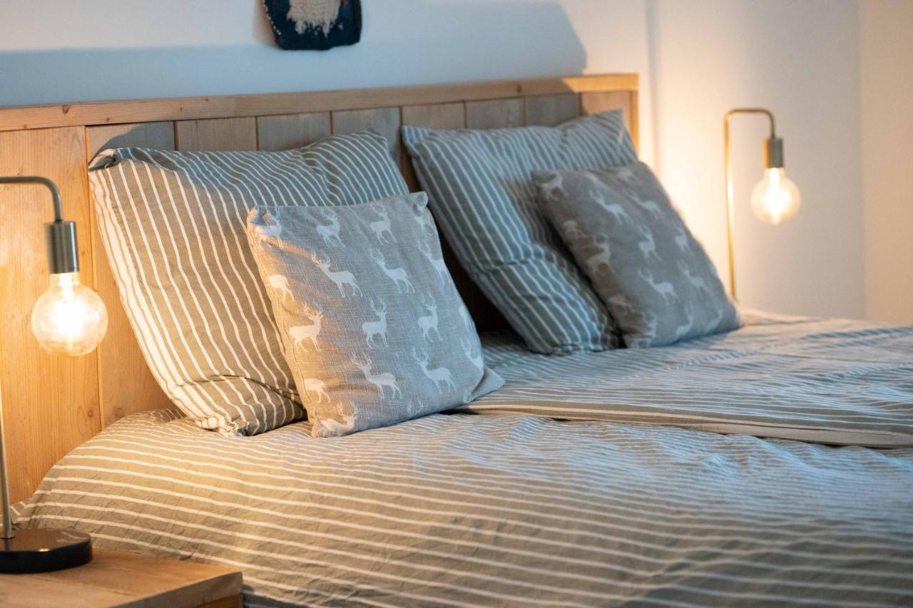 B&B Hieris't Hoofdplaat Buitenkant foto