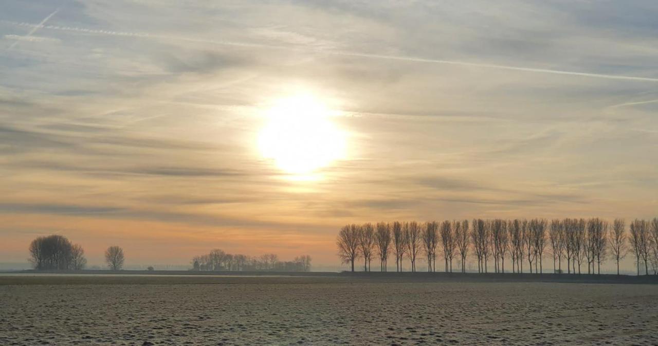 B&B Hieris't Hoofdplaat Buitenkant foto
