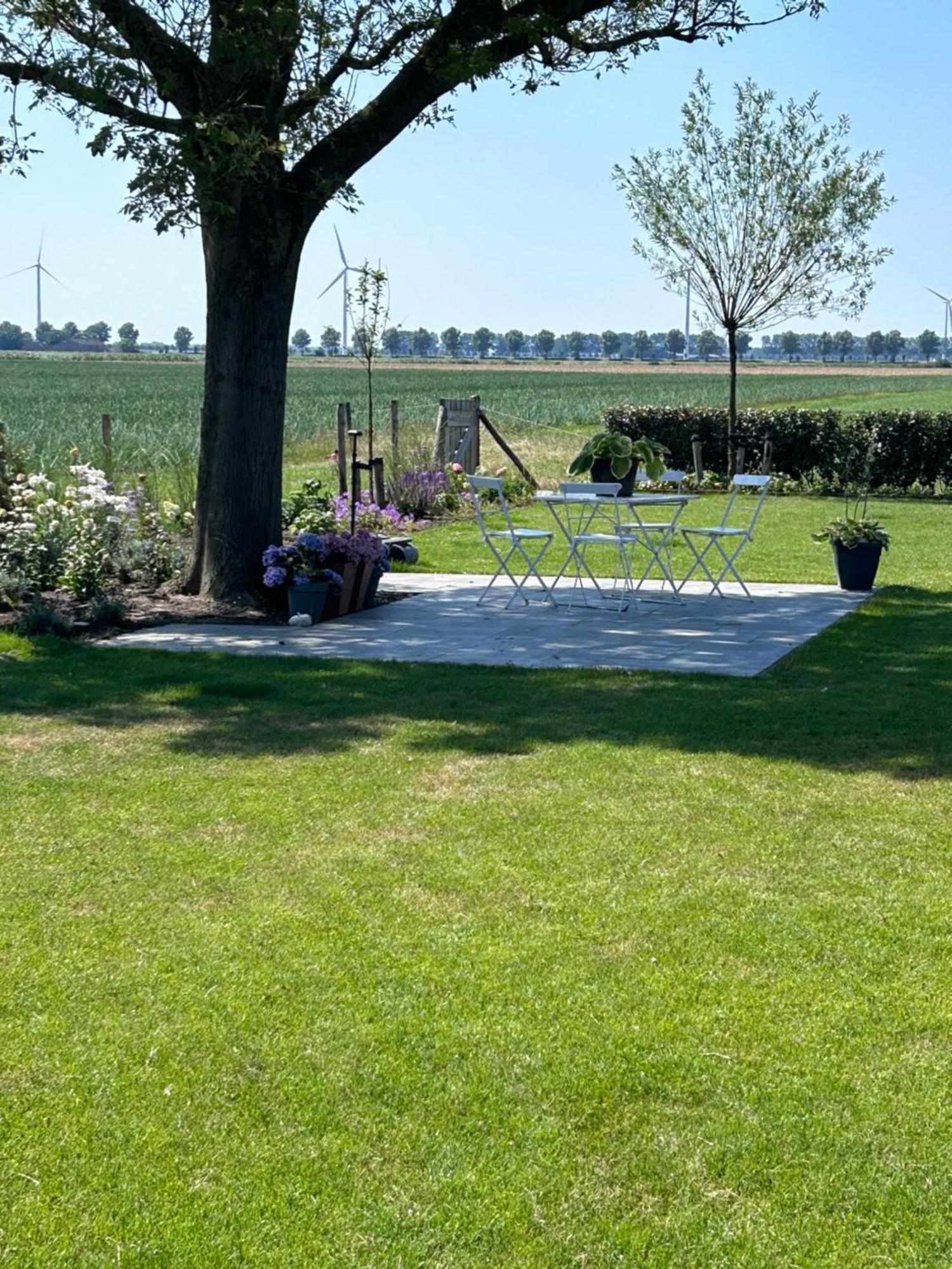 B&B Hieris't Hoofdplaat Buitenkant foto