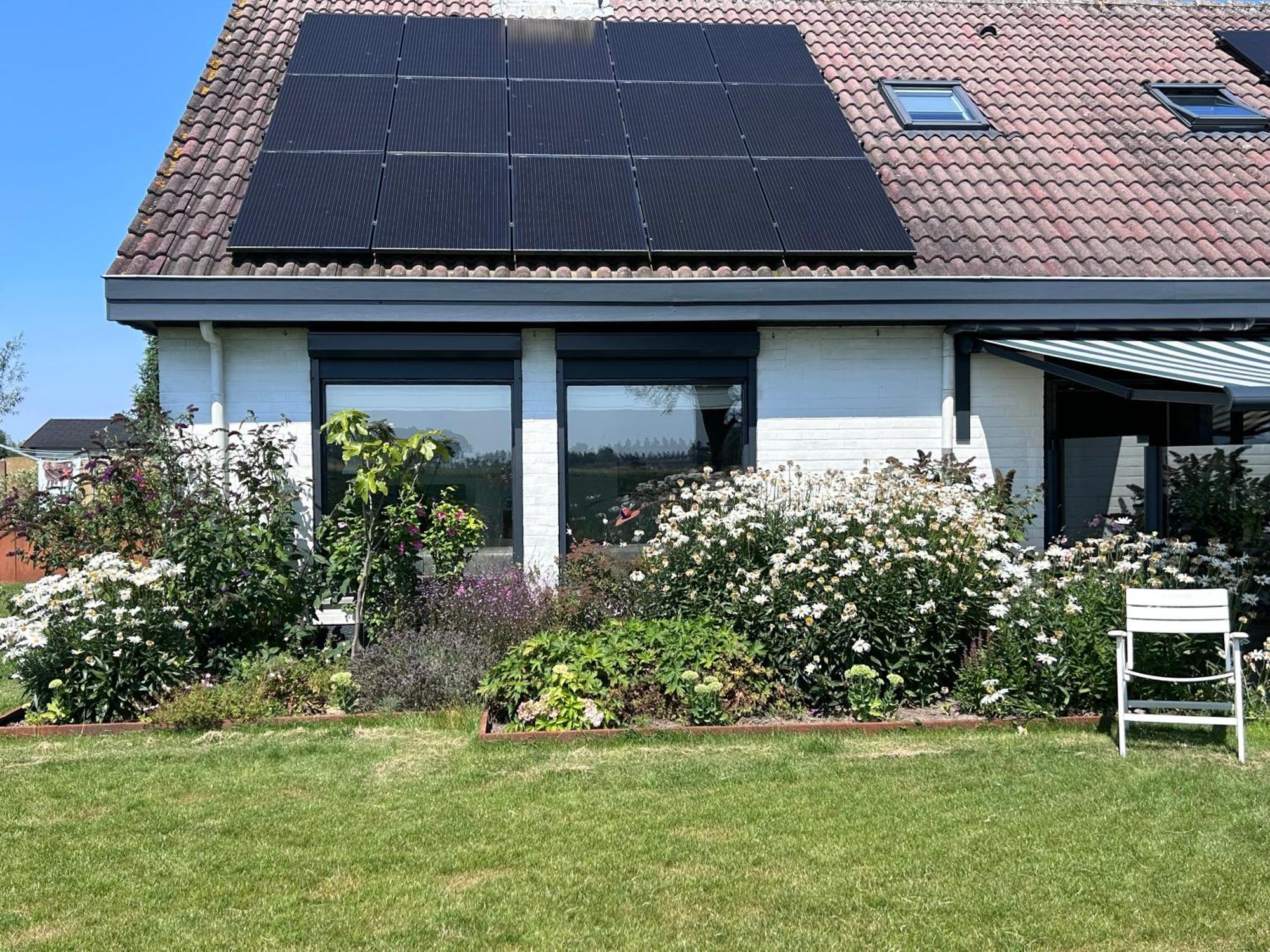 B&B Hieris't Hoofdplaat Buitenkant foto